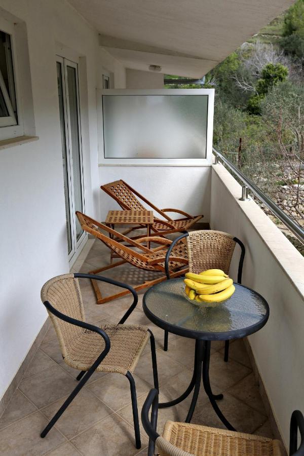 Apartments With A Parking Space Sumpetar, Omis - 11798 Jesenice  Εξωτερικό φωτογραφία